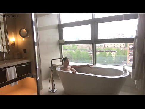 ❤️ Tremenda nena masturbando apasionadamente su coño en el baño ❤ Video de porno en es.onlyindianpornx.ru ❌️